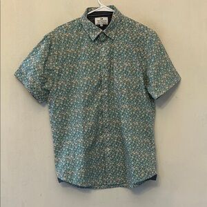 Thread & Cloth Floral green  Men's short sleeve Shirt size L EUC